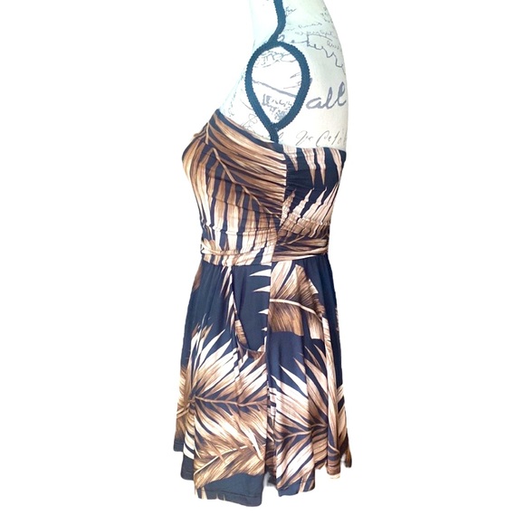 Lovely Day Romper - Picture 3 of 6